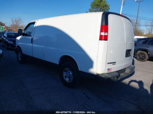 Photo 2 VIN: 1GCWGFCF3F1273994 - CHEVROLET EXPRESS 