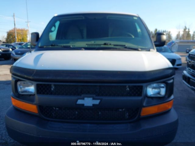 Photo 5 VIN: 1GCWGFCF3F1273994 - CHEVROLET EXPRESS 