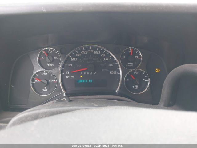 Photo 6 VIN: 1GCWGFCF4F1102297 - CHEVROLET EXPRESS 2500 