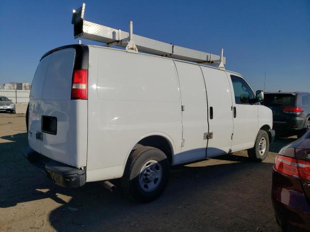 Photo 2 VIN: 1GCWGFCF4F1217255 - CHEVROLET EXPRESS 