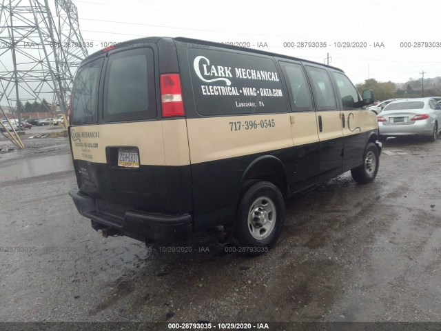 Photo 3 VIN: 1GCWGFCF6F1144440 - CHEVROLET EXPRESS CARGO VAN 