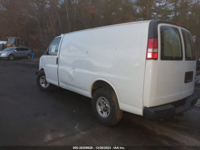 Photo 2 VIN: 1GCWGFCF6F1168804 - CHEVROLET EXPRESS 2500 