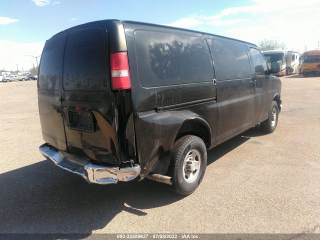 Photo 3 VIN: 1GCWGFCF6F1188583 - CHEVROLET EXPRESS CARGO VAN 