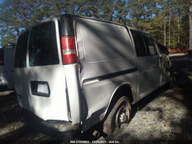 Photo 3 VIN: 1GCWGFCF6F1212137 - CHEVROLET EXPRESS CARGO VAN 