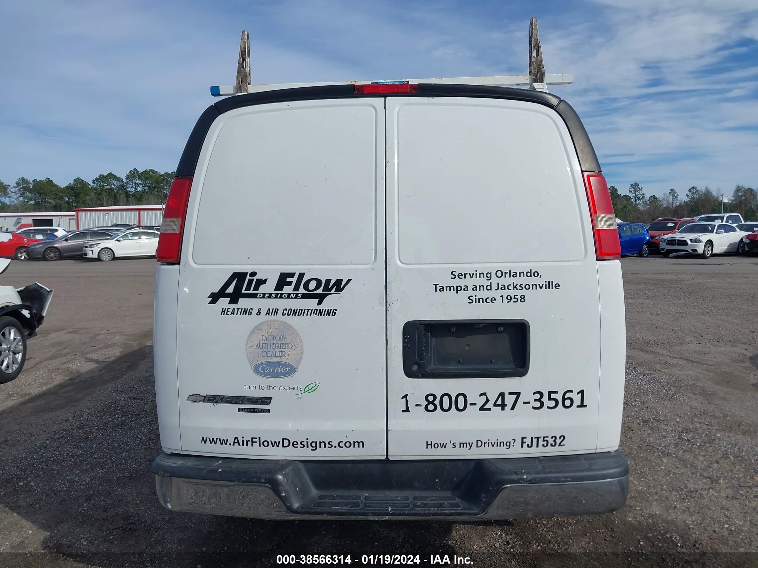 Photo 15 VIN: 1GCWGFCF6F1273679 - CHEVROLET EXPRESS 