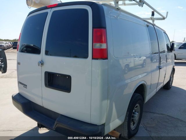 Photo 3 VIN: 1GCWGFCFXF1234853 - CHEVROLET EXPRESS 