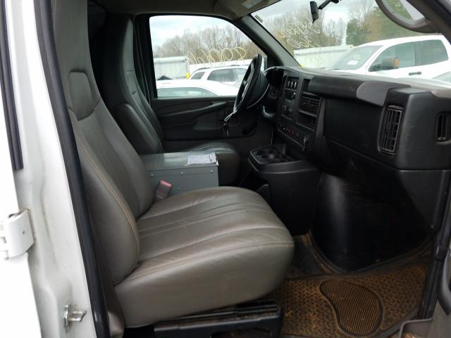 Photo 4 VIN: 1GCWGFCG4C1189798 - CHEVROLET EXPRESS G2 