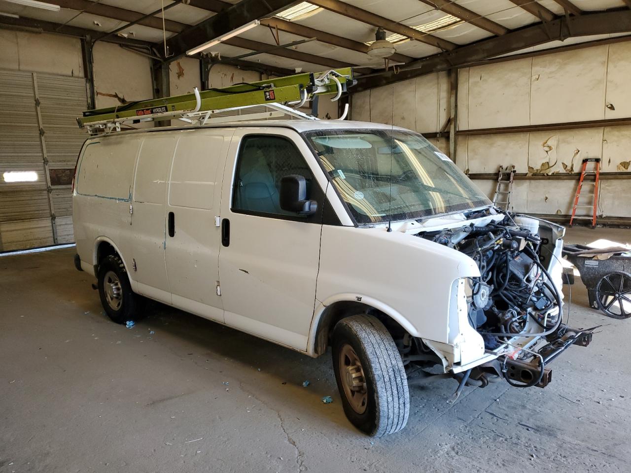 Photo 3 VIN: 1GCWGFFA0C1117522 - CHEVROLET EXPRESS 