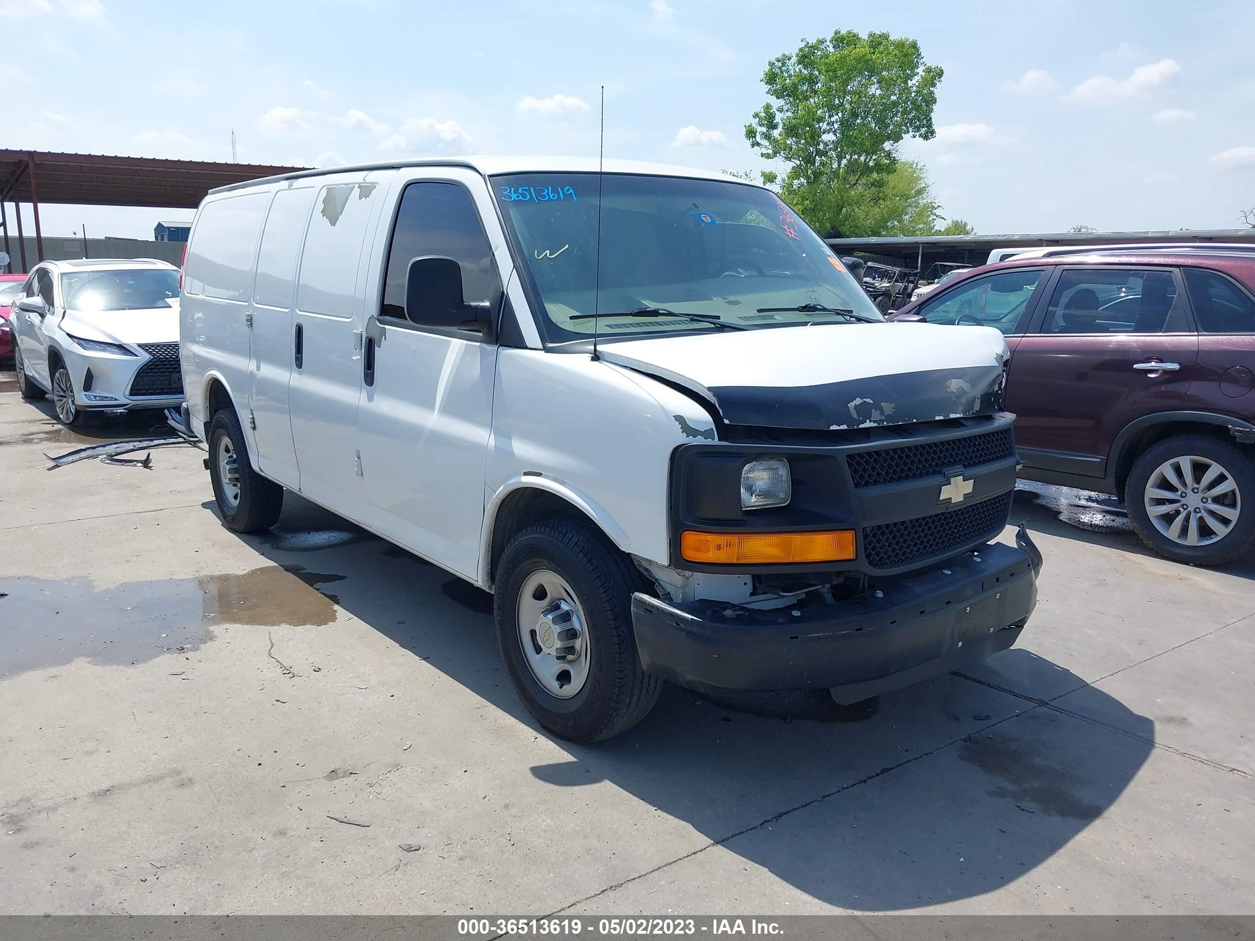 Photo 0 VIN: 1GCWGFFA1B1151256 - CHEVROLET EXPRESS 