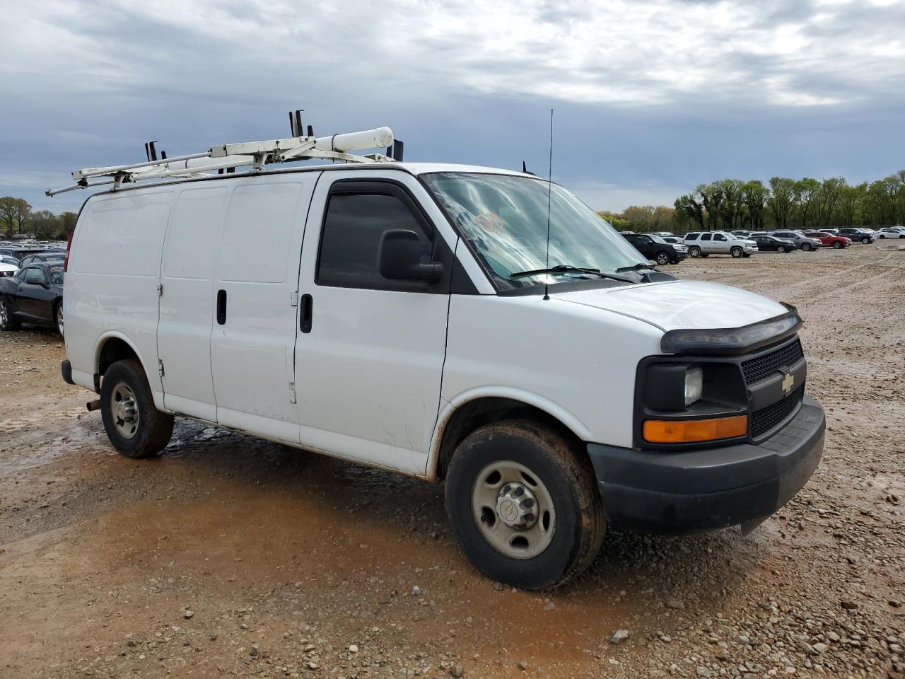 Photo 3 VIN: 1GCWGFFA4D1167518 - CHEVROLET EXPRESS 