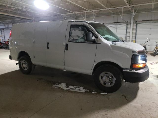 Photo 3 VIN: 1GCWGFFA5C1133702 - CHEVROLET EXPRESS G2 