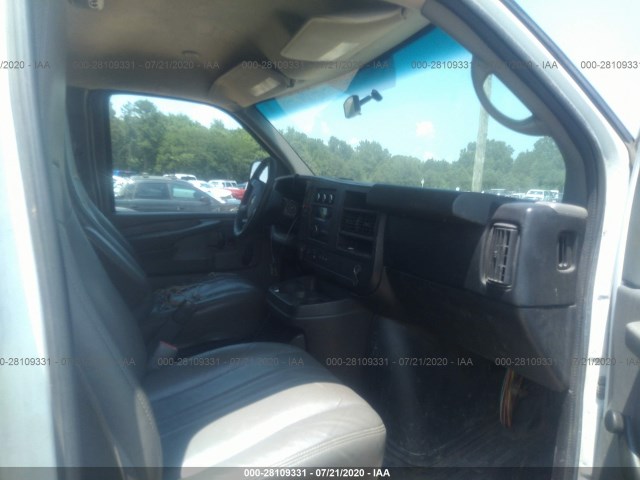 Photo 4 VIN: 1GCWGFFA6D1113329 - CHEVROLET EXPRESS CARGO VAN 