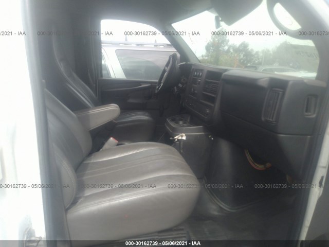 Photo 4 VIN: 1GCWGFFA8D1111694 - CHEVROLET EXPRESS CARGO VAN 