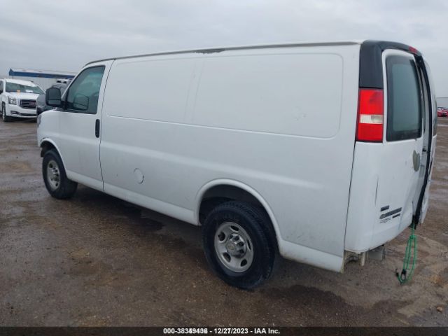 Photo 2 VIN: 1GCWGFFA9B1160920 - CHEVROLET EXPRESS 2500 