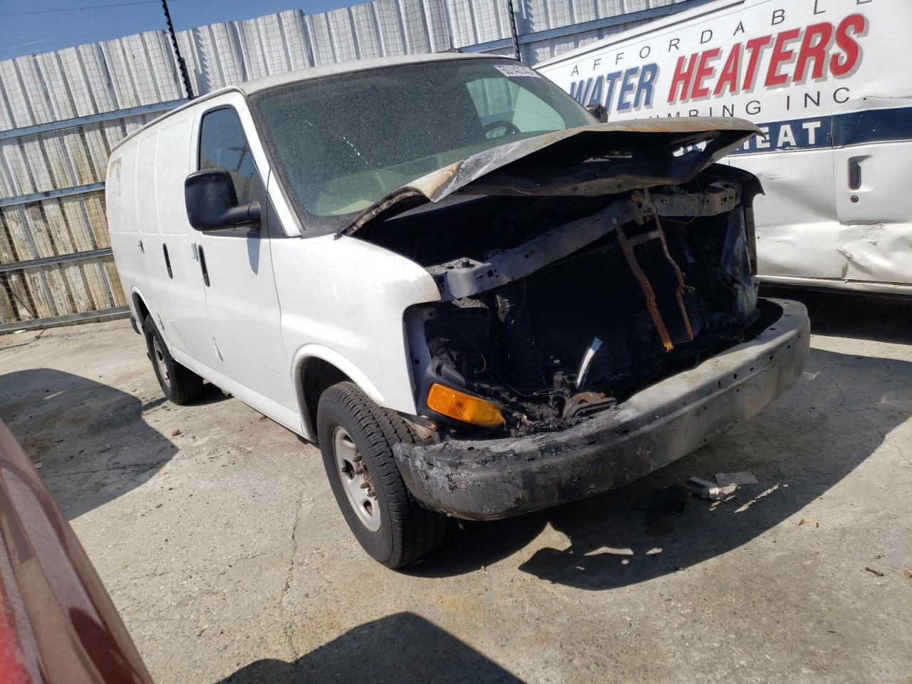 Photo 3 VIN: 1GCWGFFF8F1228920 - CHEVROLET EXPRESS 