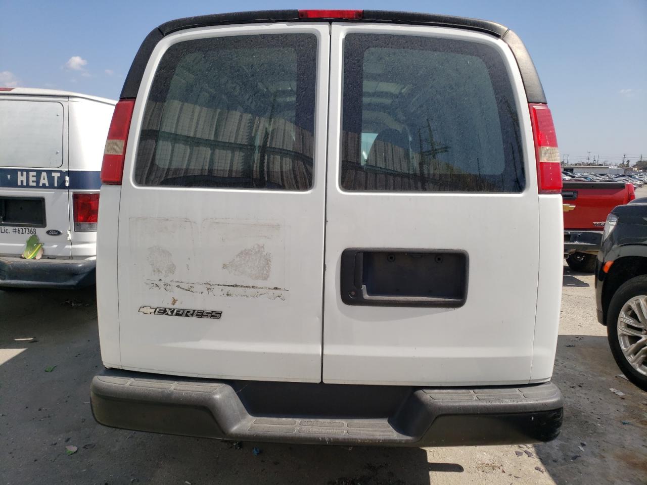 Photo 5 VIN: 1GCWGFFF8F1228920 - CHEVROLET EXPRESS 