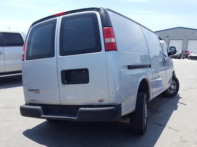 Photo 3 VIN: 1GCWGFFG3E1189256 - CHEVROLET EXPRESS G2 