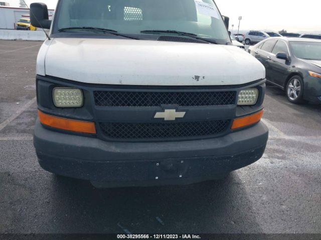 Photo 5 VIN: 1GCWGGBA0B1105770 - CHEVROLET EXPRESS 2500 