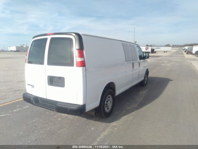 Photo 3 VIN: 1GCWGGCA4E1116046 - CHEVROLET EXPRESS CARGO VAN 