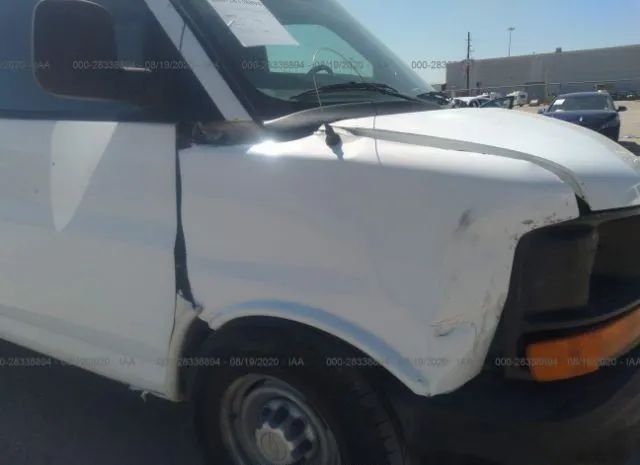 Photo 5 VIN: 1GCWGGCA6C1120371 - CHEVROLET EXPRESS CARGO VAN 