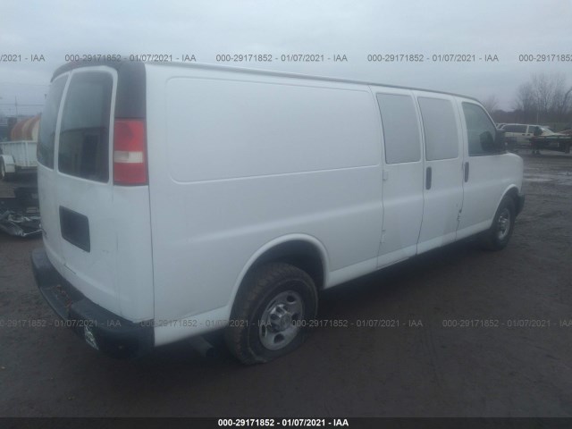 Photo 3 VIN: 1GCWGGCAXE1114799 - CHEVROLET EXPRESS CARGO VAN 