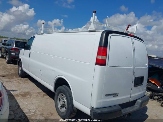 Photo 2 VIN: 1GCWGGCFSF1146167 - CHEVROLET EXPRESS 