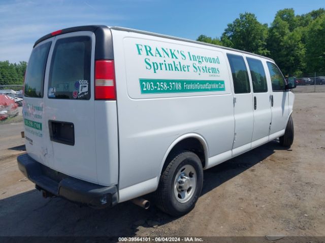 Photo 3 VIN: 1GCWGGCG8D1131040 - CHEVROLET EXPRESS 