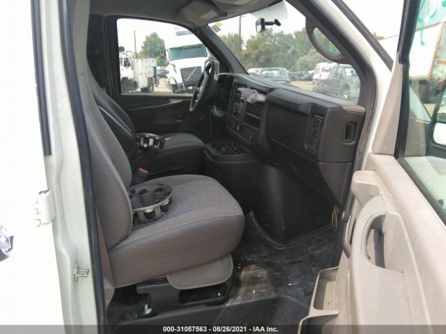 Photo 4 VIN: 1GCWGGFA1C1135470 - CHEVROLET EXPRESS CARGO VAN 