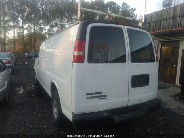 Photo 2 VIN: 1GCWGGFA4B1141360 - CHEVROLET EXPRESS CARGO VAN 