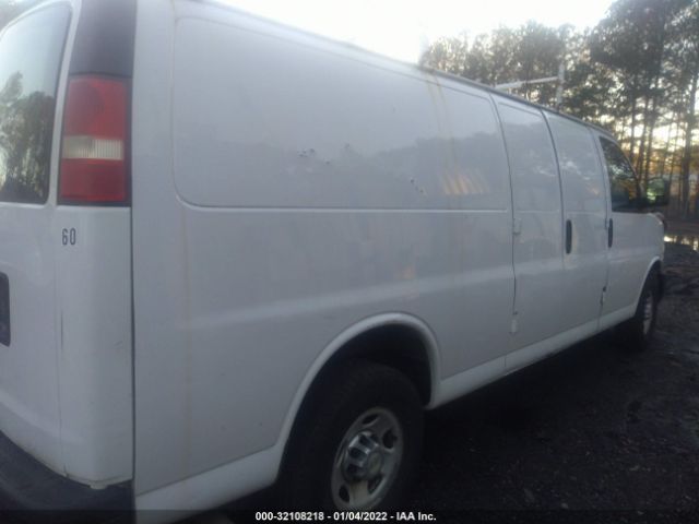 Photo 5 VIN: 1GCWGGFA4B1141360 - CHEVROLET EXPRESS CARGO VAN 