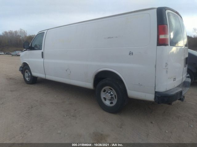 Photo 2 VIN: 1GCWGGFA5B1103037 - CHEVROLET EXPRESS CARGO VAN 