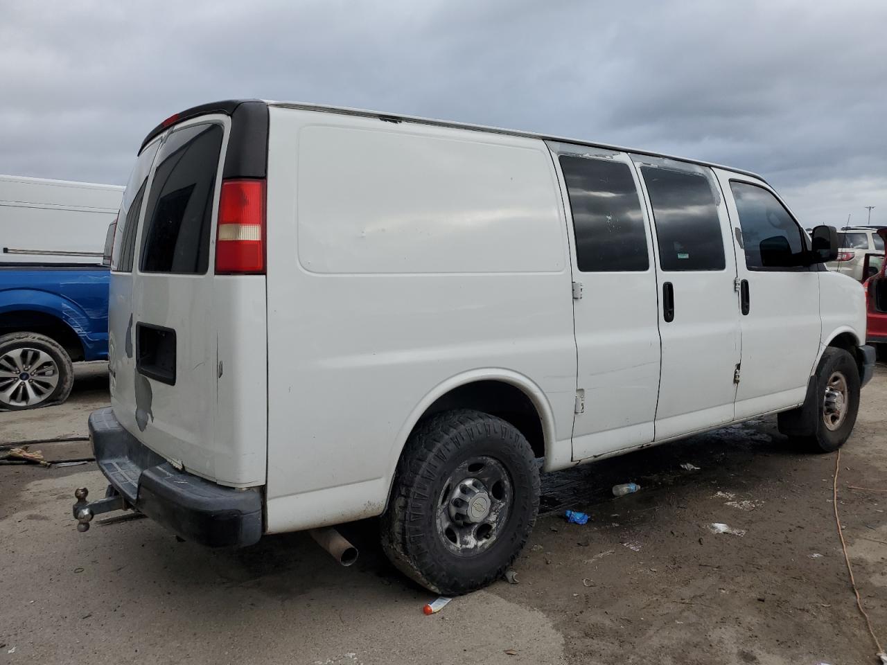 Photo 2 VIN: 1GCZGFAA6A1159288 - CHEVROLET EXPRESS 