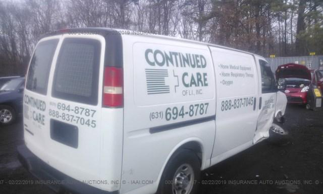 Photo 3 VIN: 1GCZGFBA1A1137083 - CHEVROLET EXPRESS 