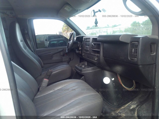 Photo 4 VIN: 1GCZGFDAXA1112955 - CHEVROLET EXPRESS CARGO VAN 