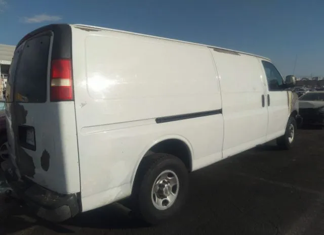 Photo 3 VIN: 1GCZGGBA7A1179375 - CHEVROLET EXPRESS CARGO VAN 