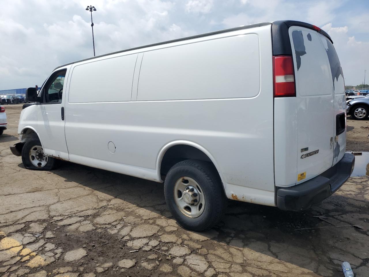 Photo 1 VIN: 1GCZGGBG0A1178816 - CHEVROLET EXPRESS 