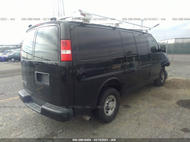 Photo 3 VIN: 1GCZGGFF4G1213772 - CHEVROLET EXPRESS CARGO VAN 