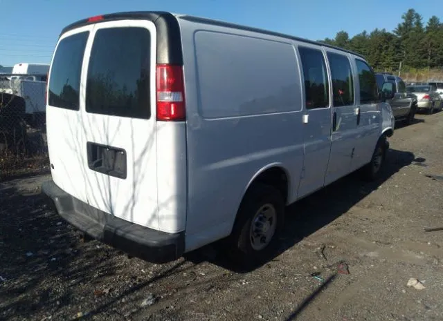 Photo 3 VIN: 1GCZGGFG0H1142029 - CHEVROLET EXPRESS CARGO VAN 