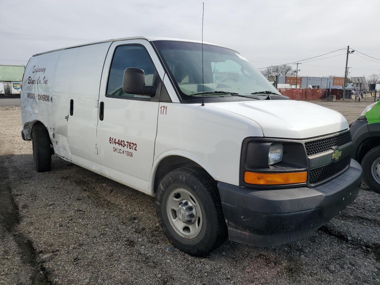 Photo 3 VIN: 1GCZGGFG3H1126729 - CHEVROLET EXPRESS 