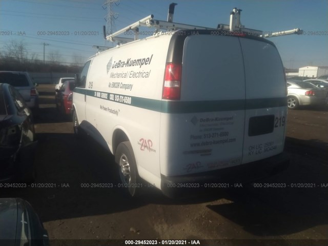 Photo 2 VIN: 1GCZGGFGXG1213977 - CHEVROLET EXPRESS CARGO VAN 