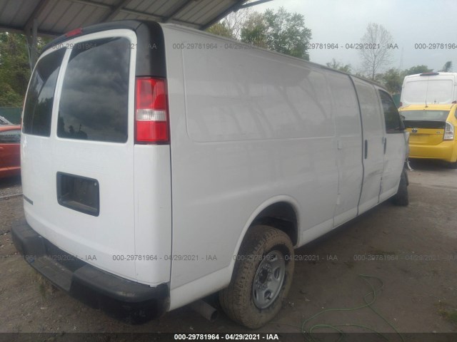 Photo 3 VIN: 1GCZGHFG1H1128632 - CHEVROLET EXPRESS CARGO VAN 