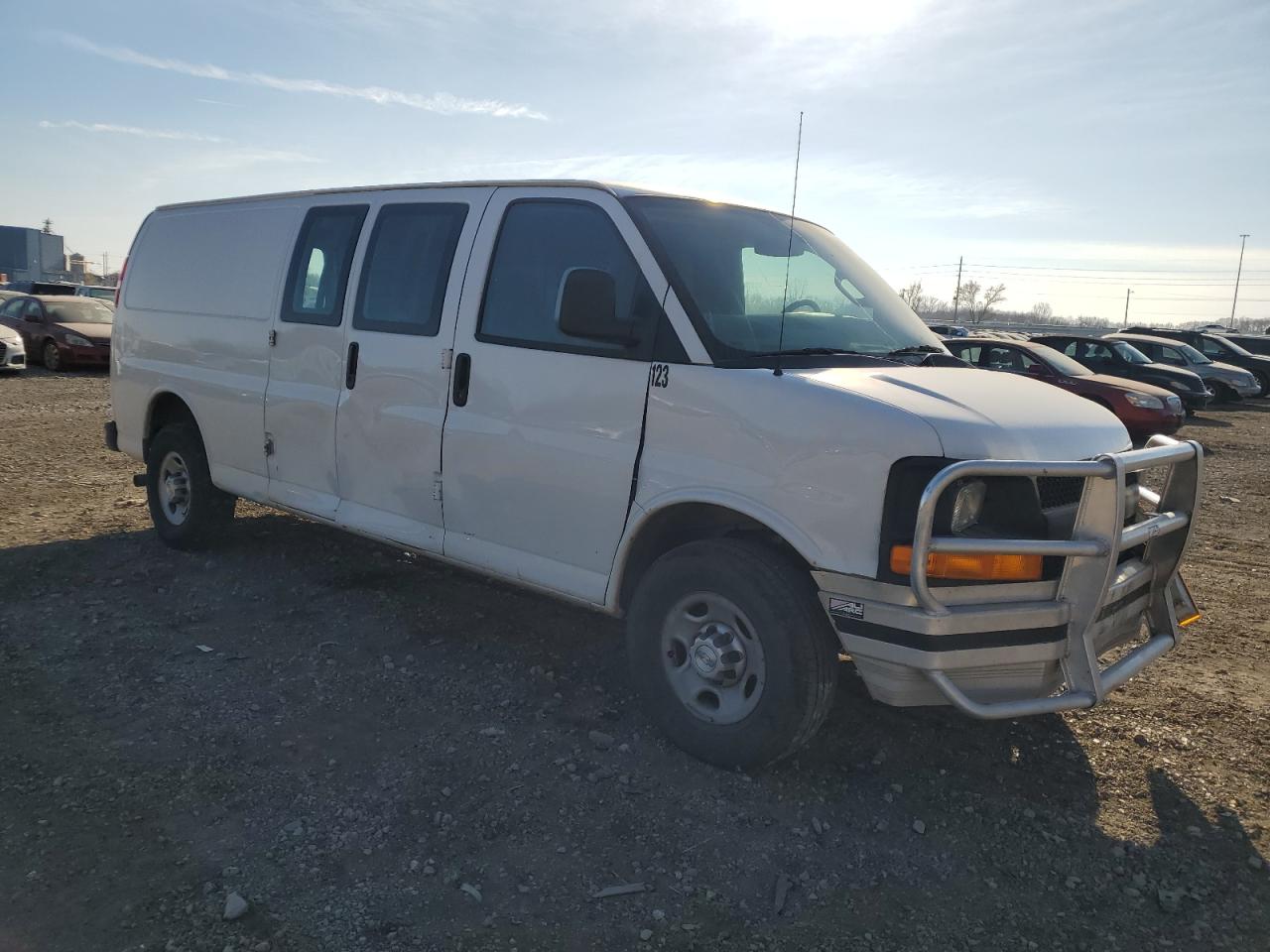 Photo 3 VIN: 1GCZGHFG3H1348645 - CHEVROLET EXPRESS 