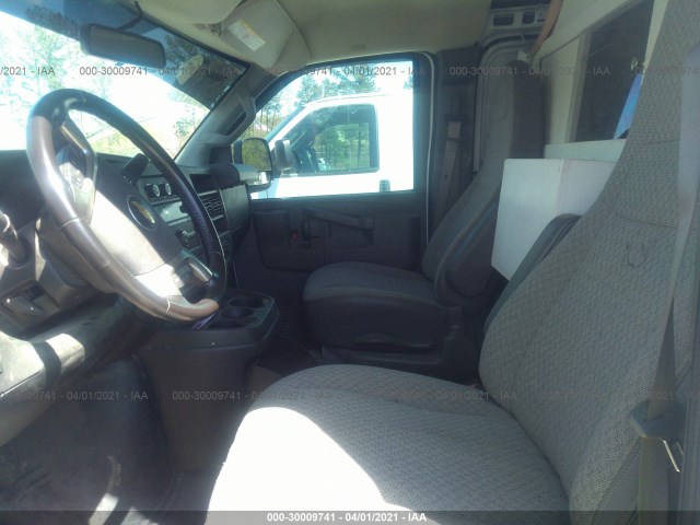 Photo 7 VIN: 1GCZGHFG4H1134117 - CHEVROLET EXPRESS CARGO VAN 