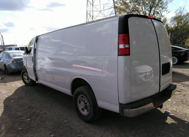 Photo 2 VIN: 1GCZGHFG8H1222023 - CHEVROLET EXPRESS CARGO VAN 