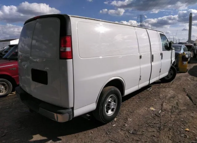 Photo 3 VIN: 1GCZGHFG8H1222023 - CHEVROLET EXPRESS CARGO VAN 