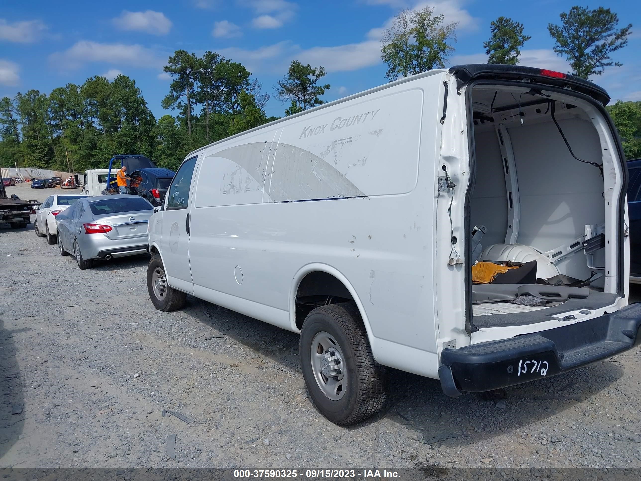 Photo 12 VIN: 1GCZGHFG9L1163251 - CHEVROLET EXPRESS 