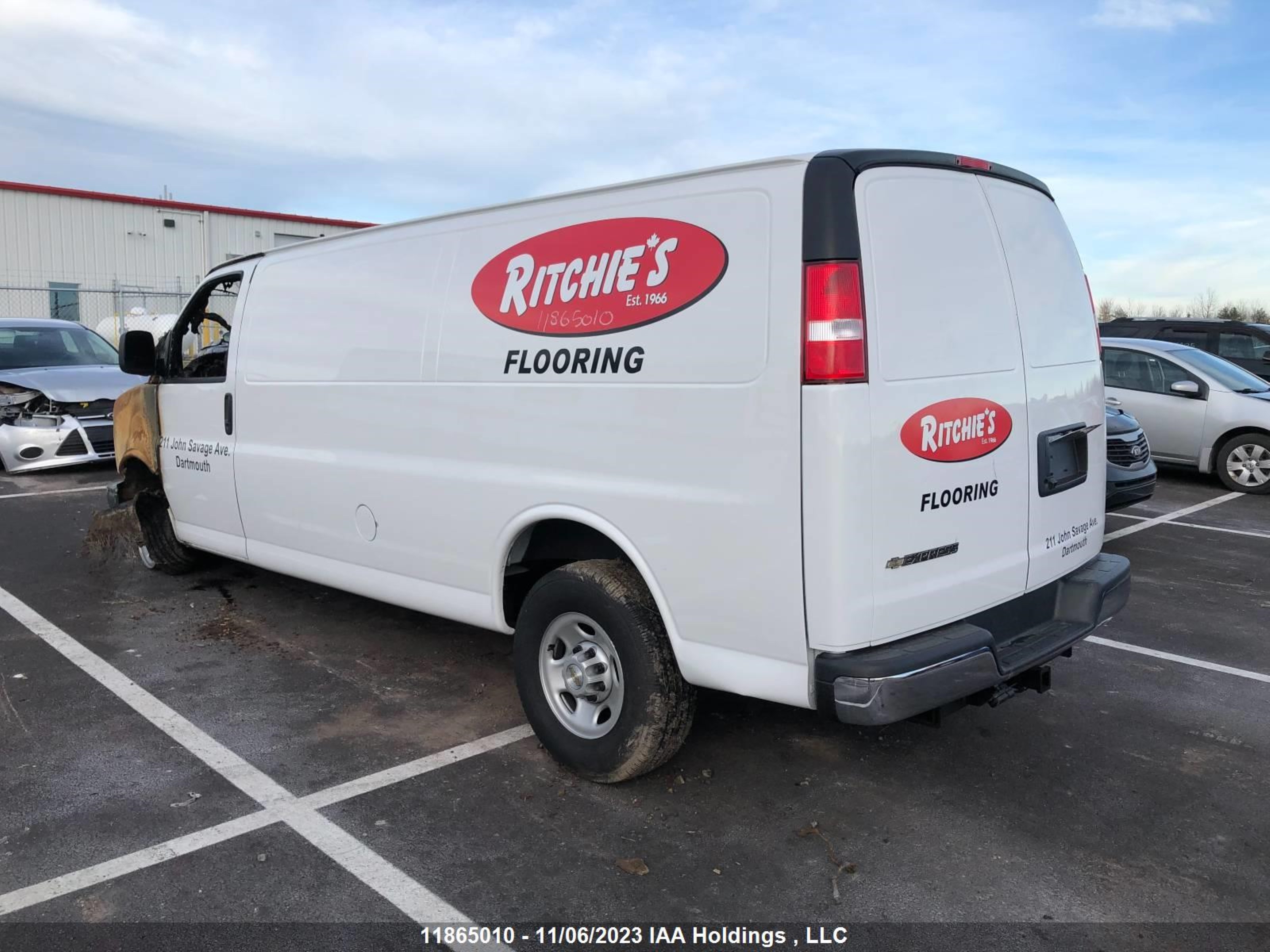 Photo 2 VIN: 1GCZGHFP7P1192463 - CHEVROLET EXPRESS 