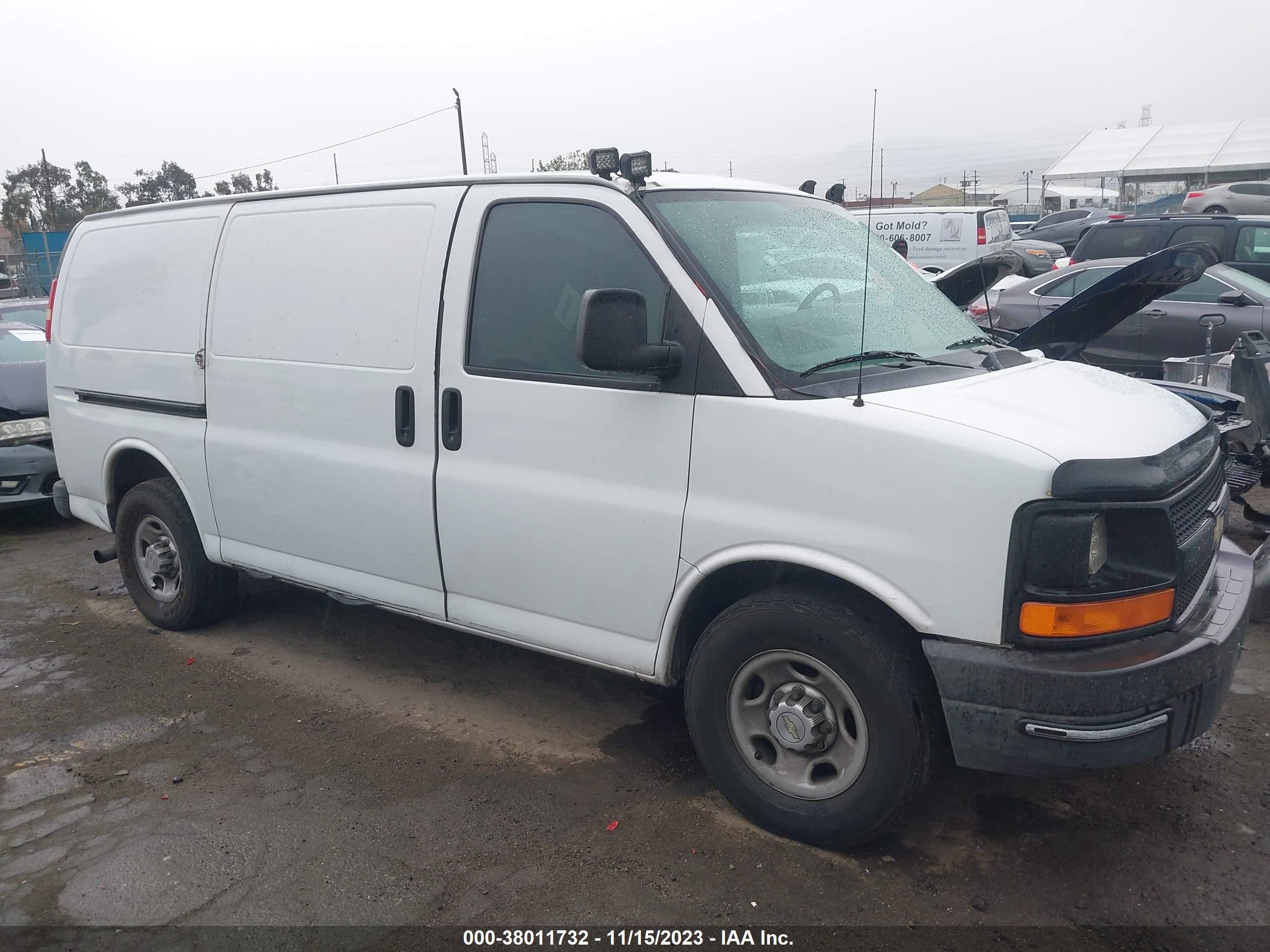 Photo 12 VIN: 1GCZGTCA5C1199375 - CHEVROLET EXPRESS 