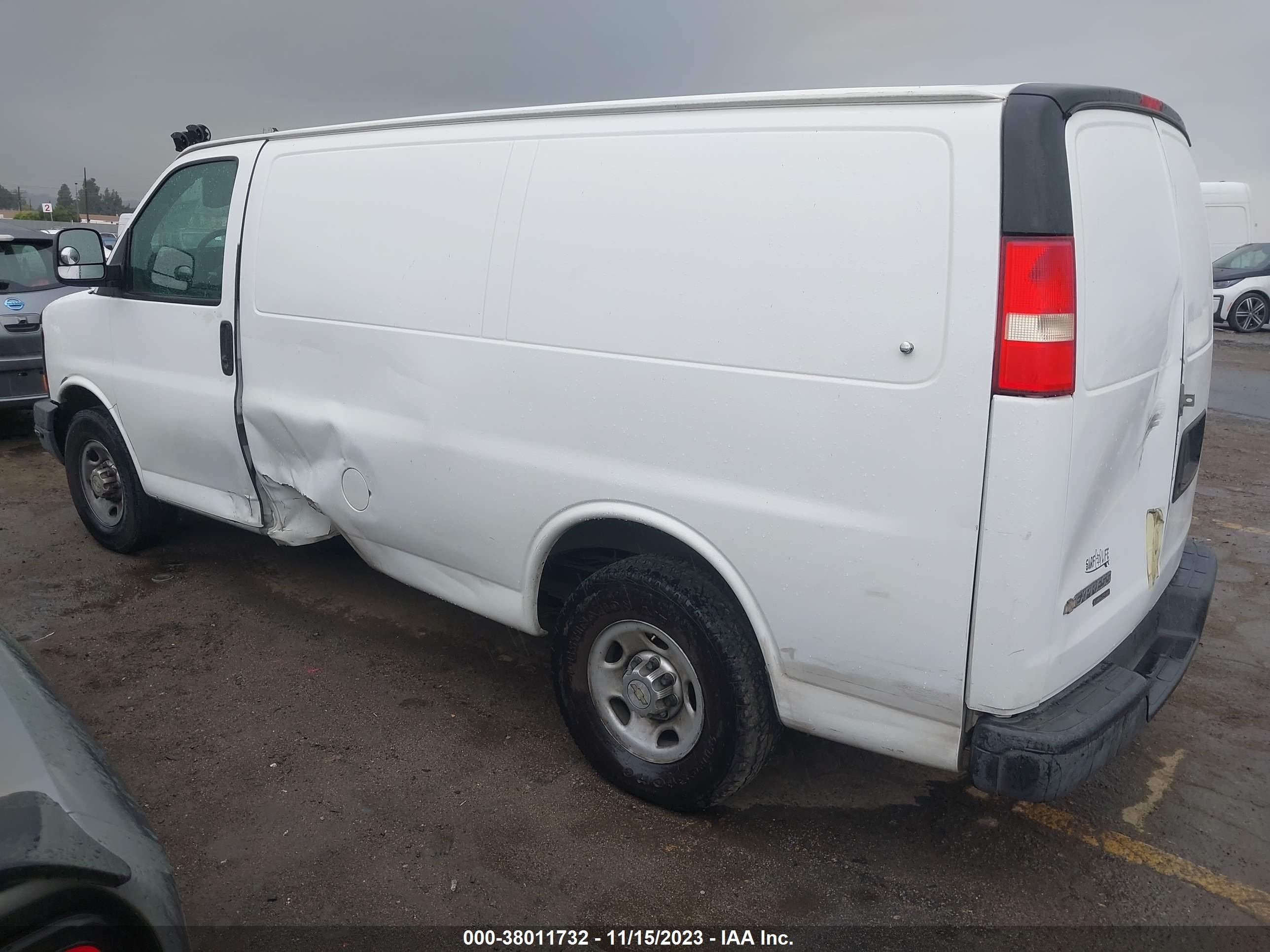 Photo 13 VIN: 1GCZGTCA5C1199375 - CHEVROLET EXPRESS 