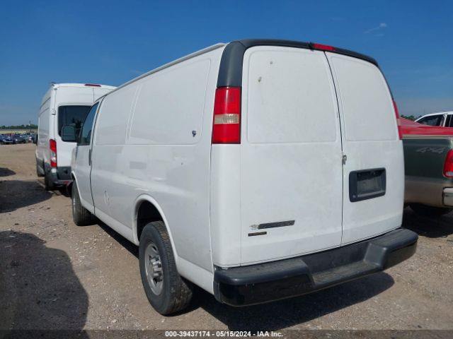 Photo 2 VIN: 1GCZGTCA6D1145357 - CHEVROLET EXPRESS 3500 